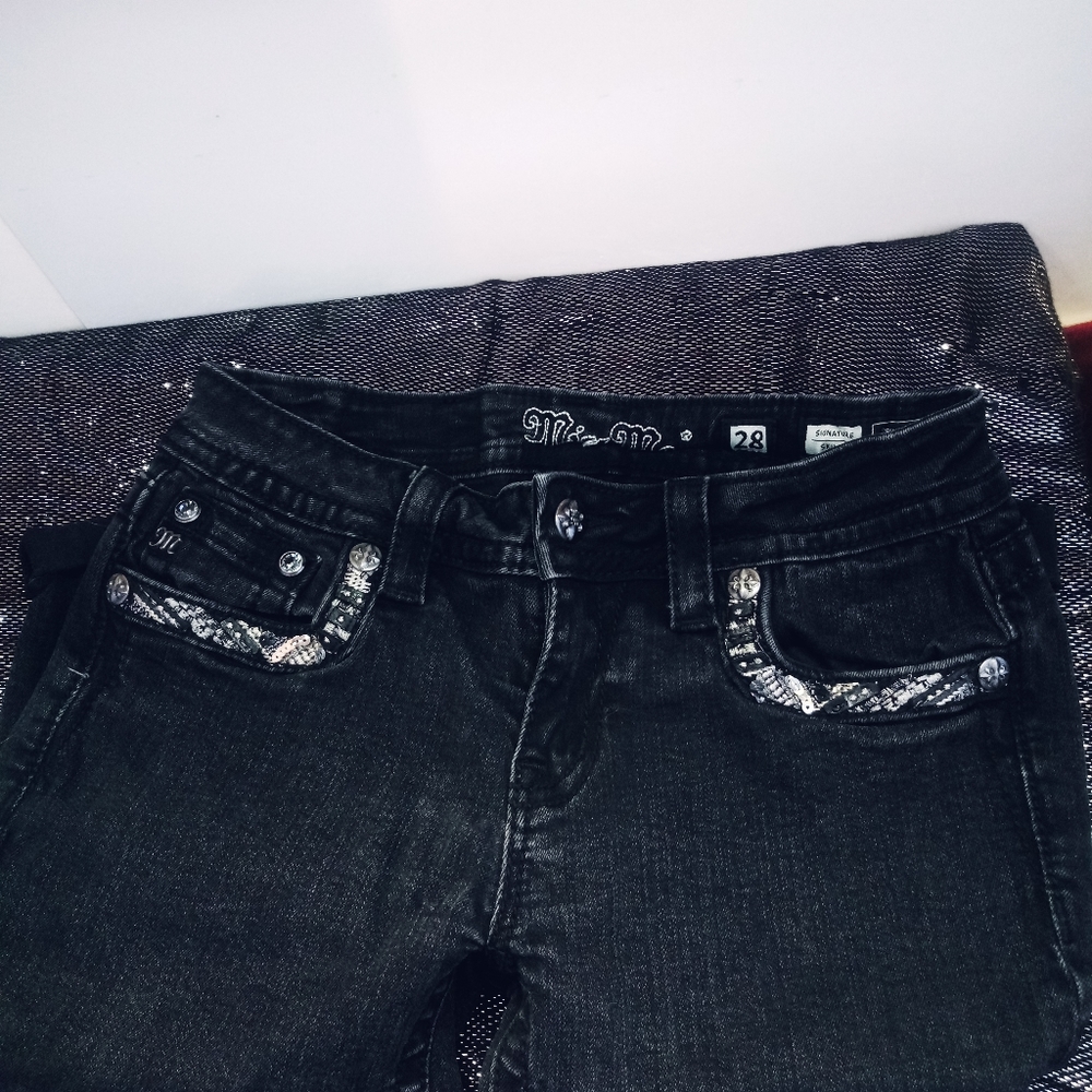 Miss Me Black Sequin Jean Capris Women's Size 28